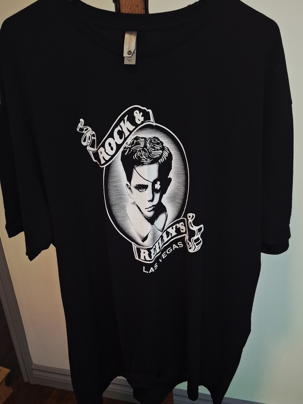 Rock & Reilly's Irish Rock Pub Las Vegas Dive Bar. Rare Men’s Black T-Shirt 2 XL